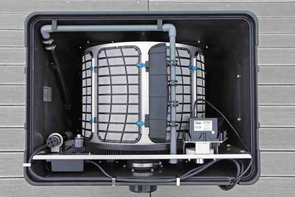 Oase Proficlear Premium DF-L filtro a tamburo 33000 L/h per laghetto e acquaponica
