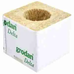 Grodan Delta cubo lana di roccia 7,5x7,5 cm con foro 35/40 per coltivazione idroponica