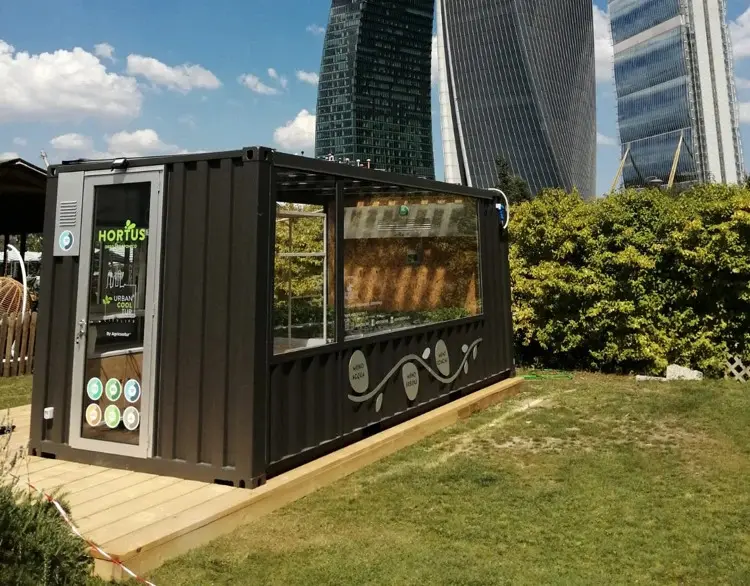 Agricooltur Hortus Store 30 a CityLife Milano: container Aerosmart per coltivazione urbana e vendita km zero