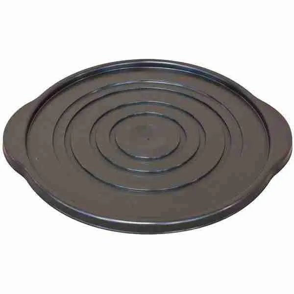 coperchio di plastica rigida nera. premarcato per il taglio